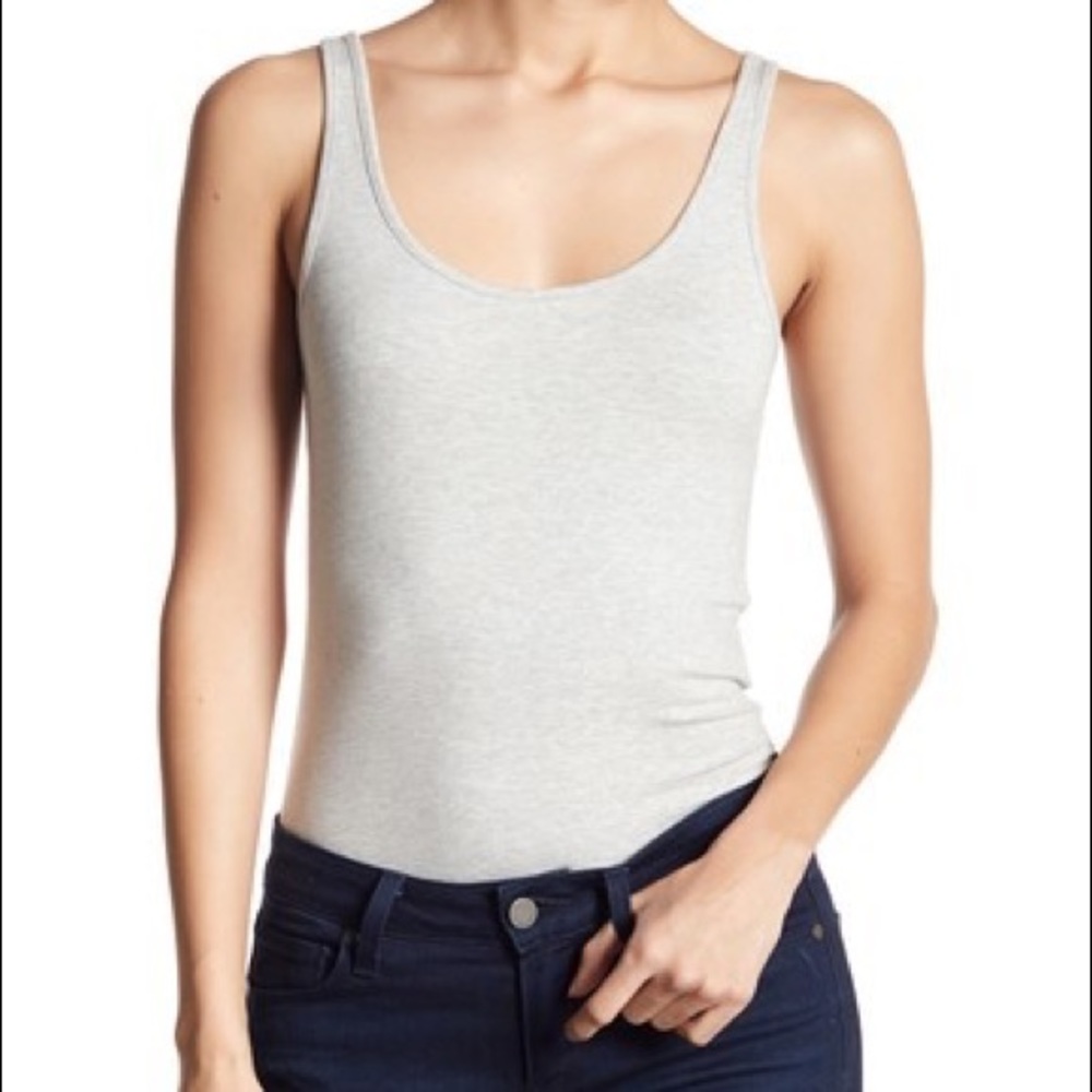 💕NWT💕 ABOUND SCOOP NECK TANK BODYSUIT